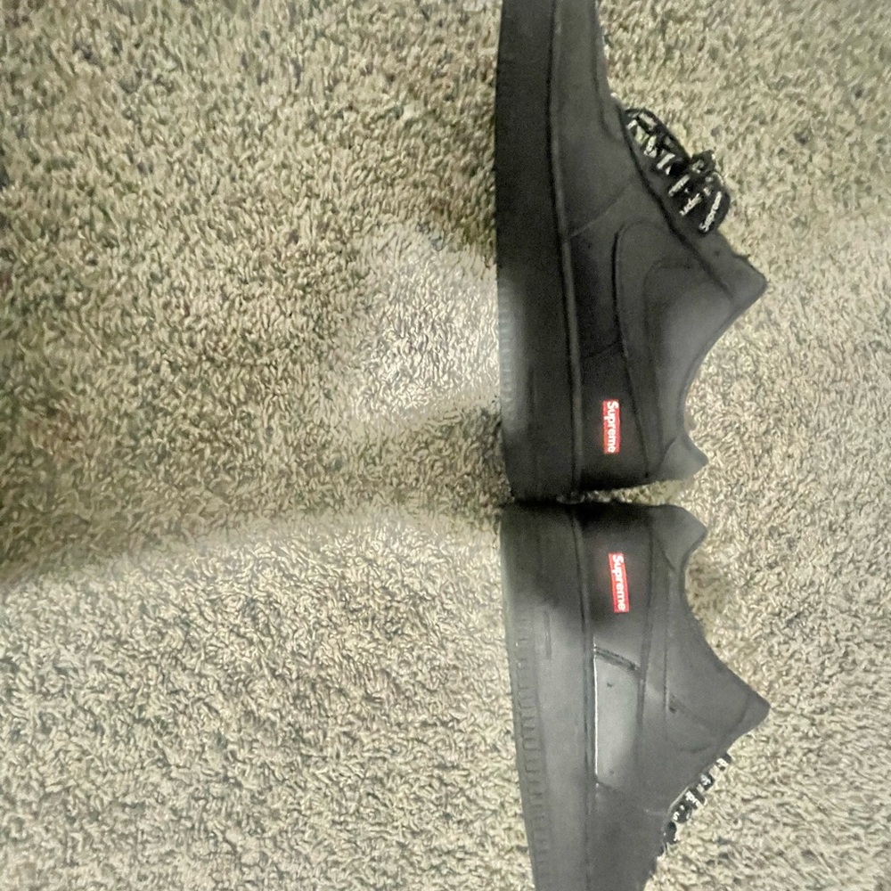 Supreme Black Men's Sneakers